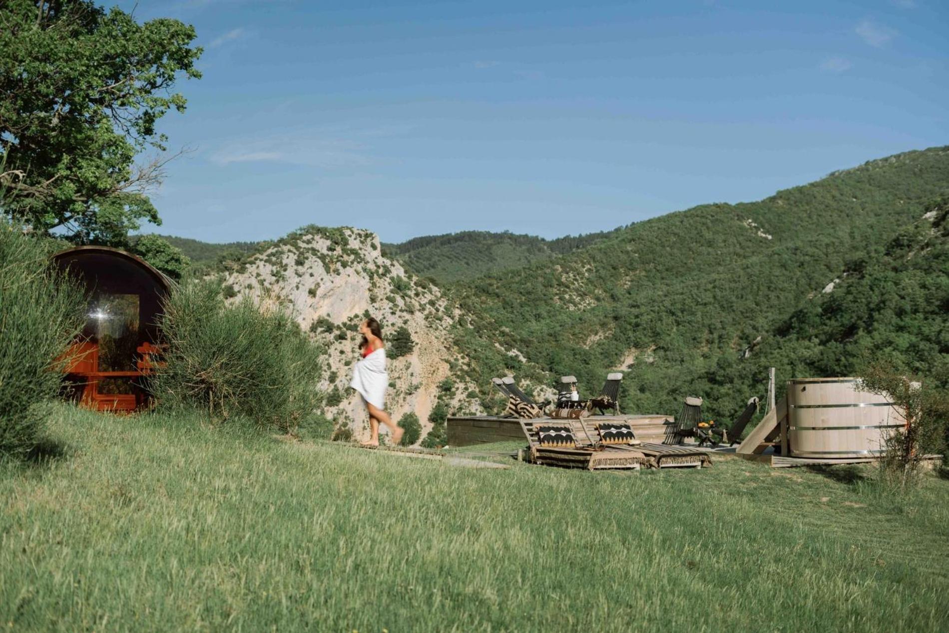 Le Domaine Du Castellas Sivergues Luaran gambar