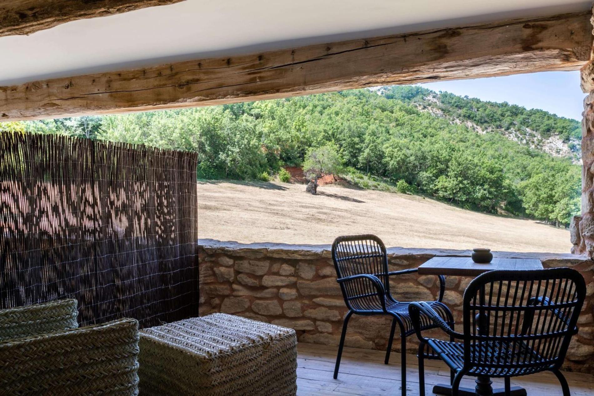 Le Domaine Du Castellas Sivergues Luaran gambar